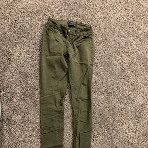 Fun green skinny jeans